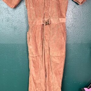 Adorable M/L Vintage Lee Corduroy Jumpsuit
